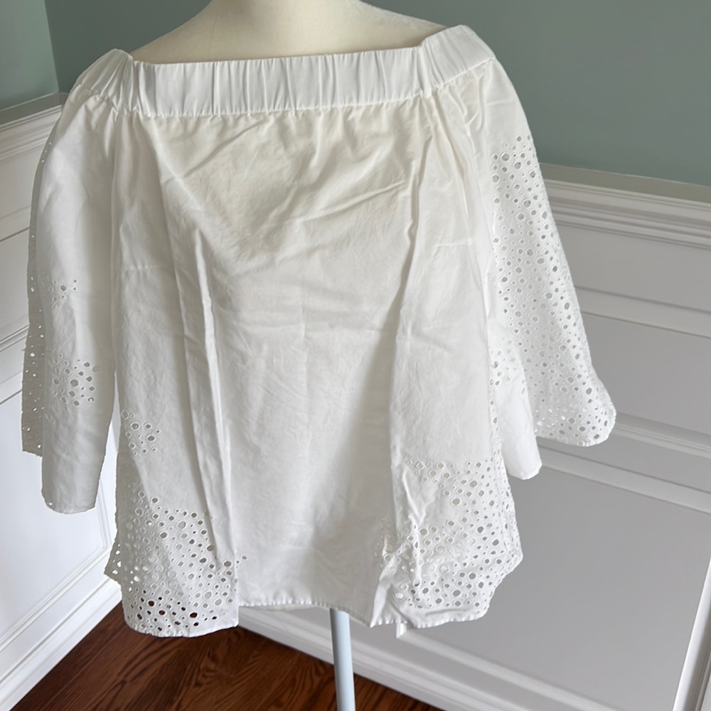 AKRIS Punto off the shoulder eyelet blouse